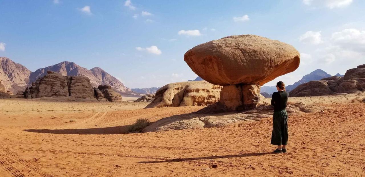 Hotel Moon Night Camp à Wadi Rum Extérieur photo