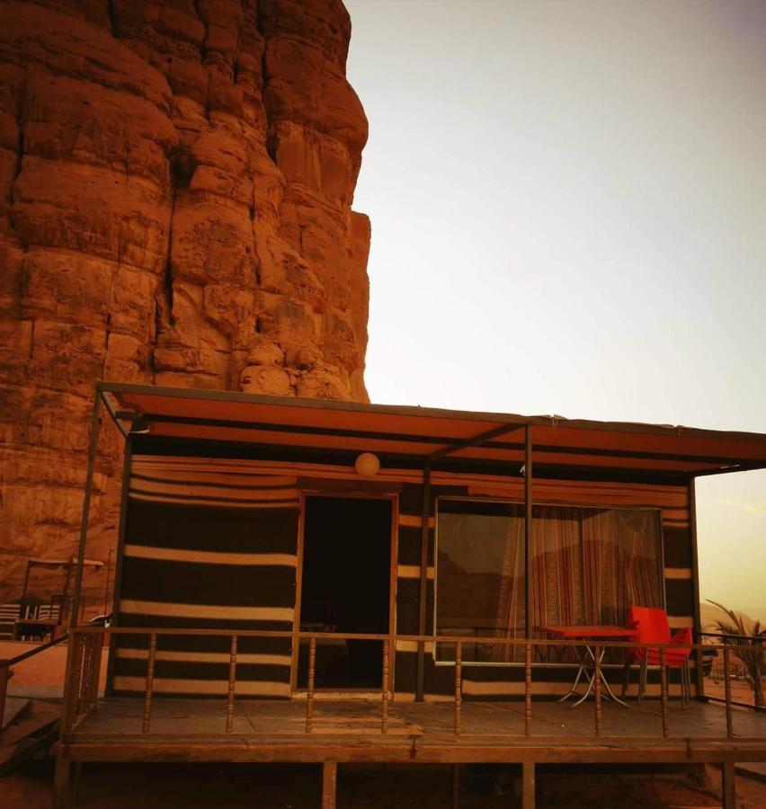 Hotel Moon Night Camp à Wadi Rum Extérieur photo